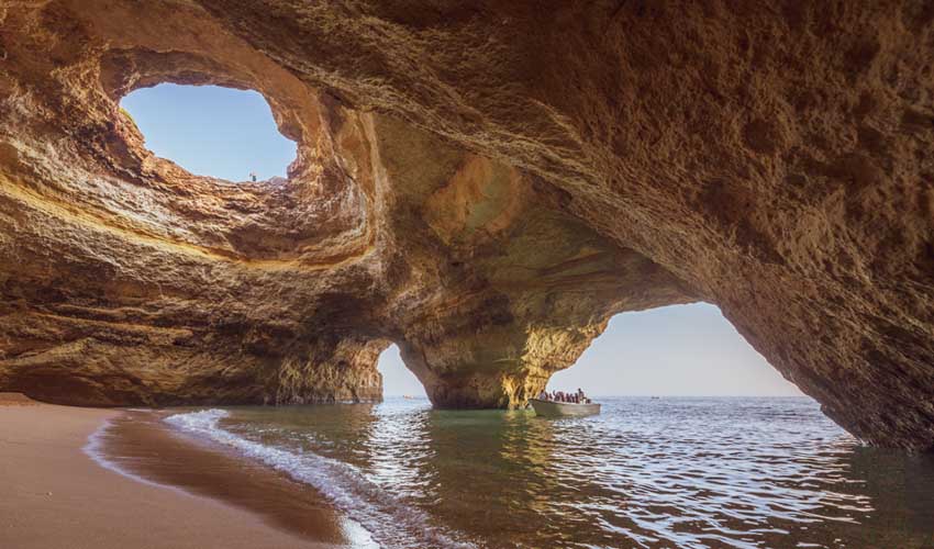 portugal pas manquer benagil cave 
