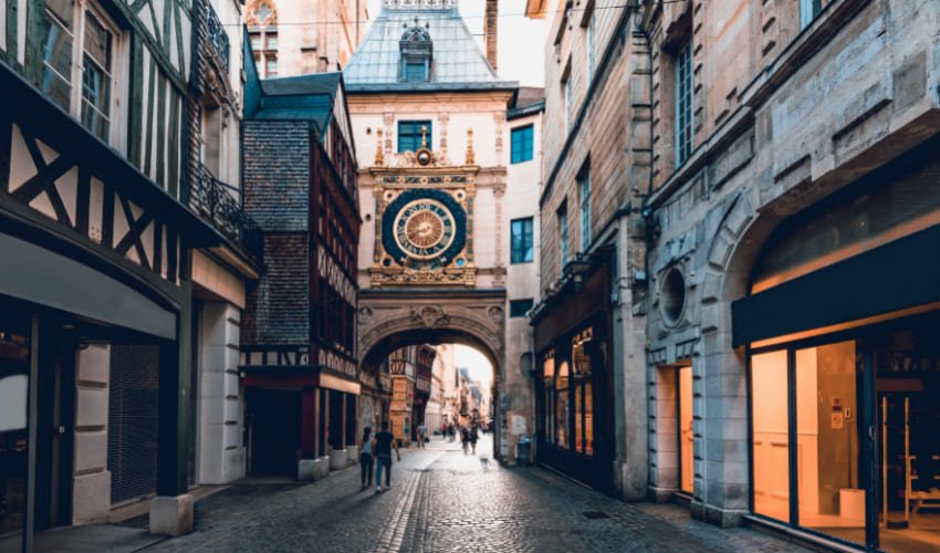 La célèbre horloge du vieux Rouen.