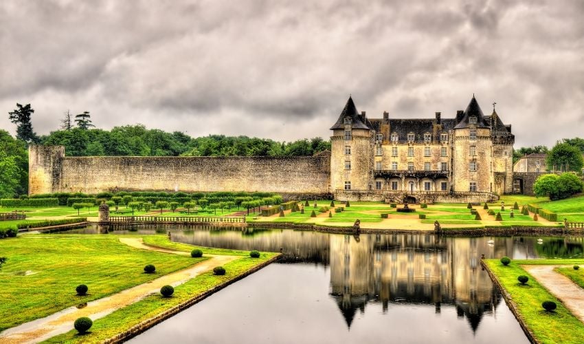 Le Château de la Roche Courbon 