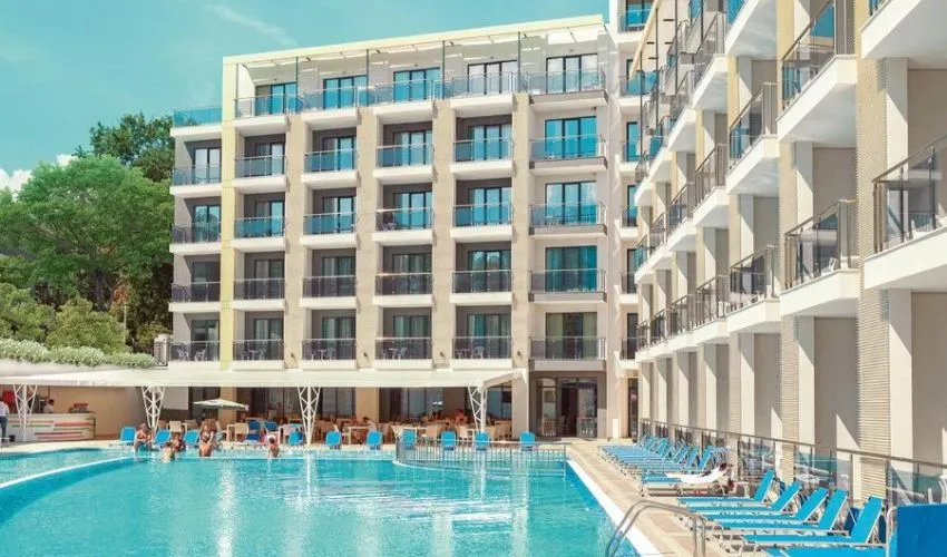 Arena Mar Hotel & Spa