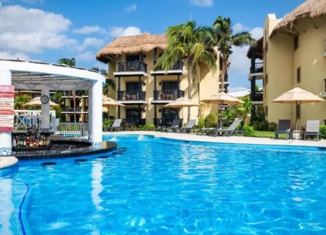 Catalonia Yucatan Beach