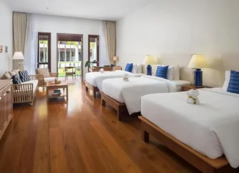 Le Menara Khaolak : chambre jusqu'à 4 personnes