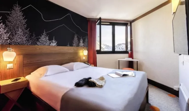 Les Cimes du Soleil : chambre jusqu'à 2 personnes