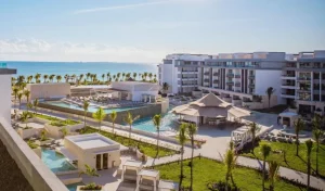 Majestic Elegance Costa Mujeres