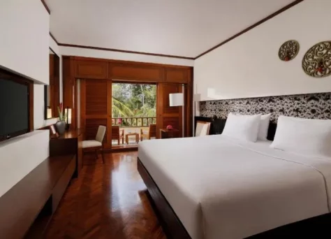 Nusa Dua Beach Hotel & Spa : chambre jusqu'à 3 personnes