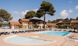 Village La Londe Les Maures