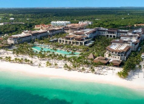 Unique Club at Lopesan Costa Bávaro Resort