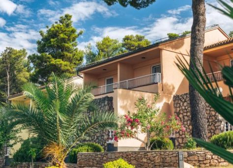 Hôtels-clubs à Split : comparez les clubs famille près de Split