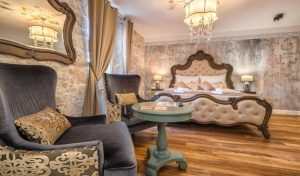 Hôtel Plaza Marchi Old Town