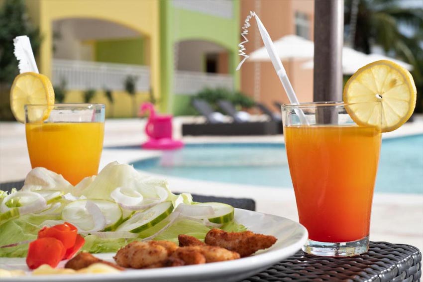 Los Flamencos Aparthotel Beach Club