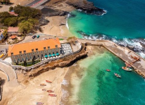 Oasis Tarrafal Alfandega Suites