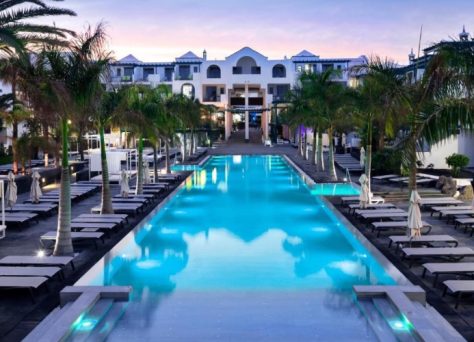 Hôtels-clubs de Lanzarote : comparez les clubs famille à Lanzarote