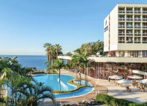 Hôtels-clubs de Madère : comparez les clubs famille à Madère