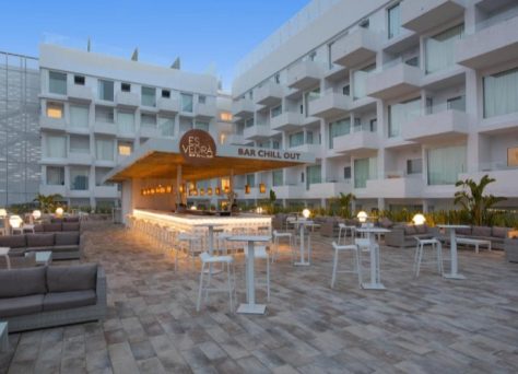 Hôtels-clubs d’Ibiza : comparez les clubs famille à Ibiza