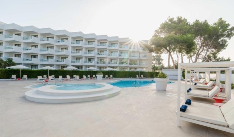 Club vacances THB Naeco Ibiza