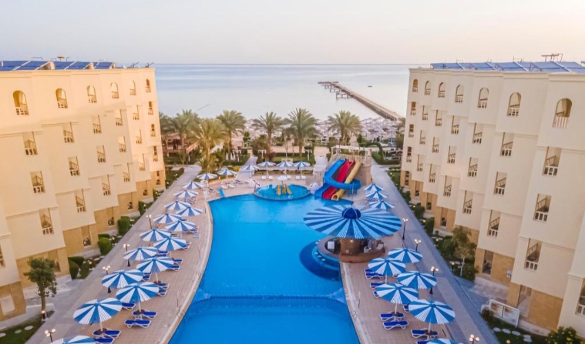 AMC Royal Hotel & Spa