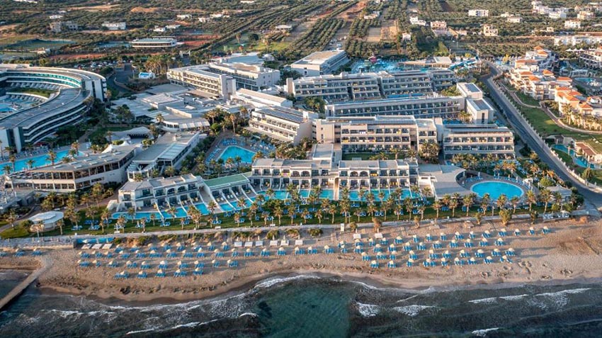 Hôtel Lyttos Beach Resort vue aérienne de l'hôtel 