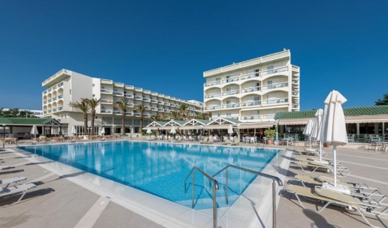 Héliades Apollo Beach