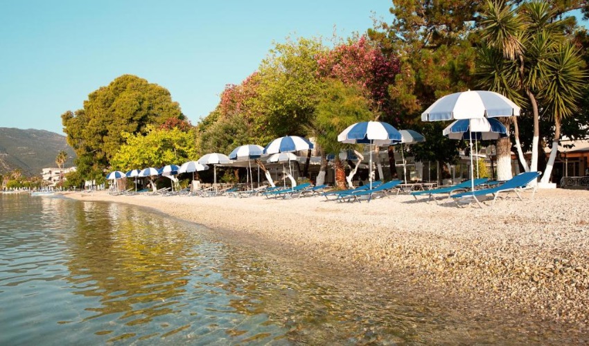 Avra Beach Resort