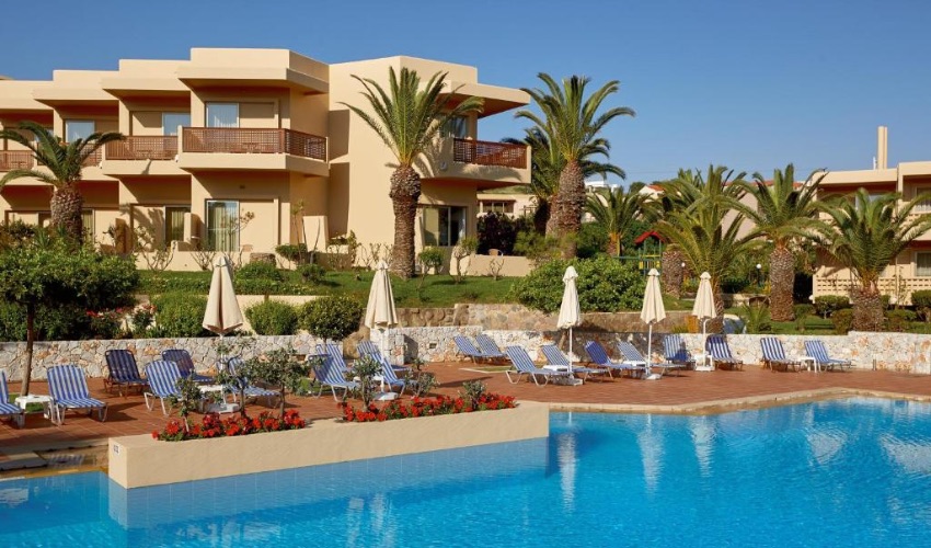 Giannoulis – Santa Marina Beach Hotel