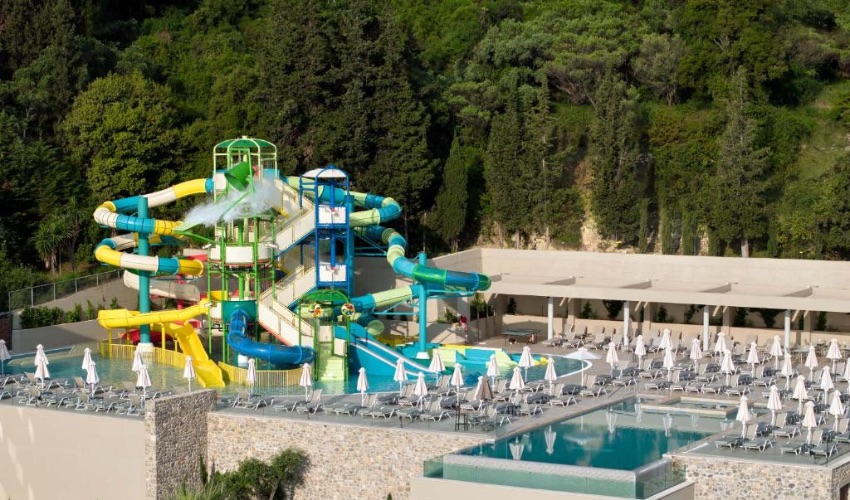 MarBella, Mar-Bella Collection structure aquatique avec toboggans