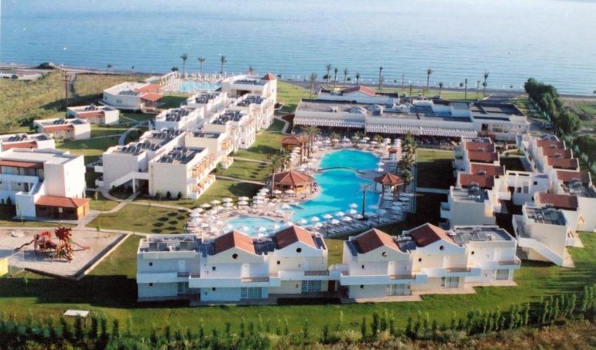 Zorbas Beach