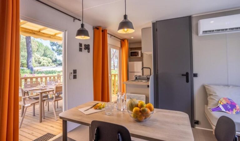 Maeva Le Hameau des pins chambre