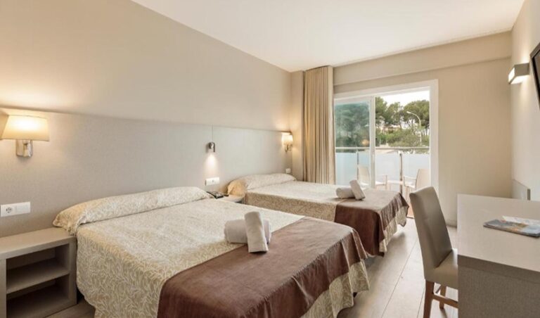 Club vacances Hotel Best Cap Salou chambre