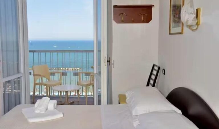 Club vacances Diplomat Marine SeaFront Hotel Full Board chambre