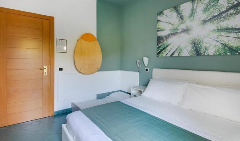 Club vacances Pinetina Mare Baby Family Hotel chambre